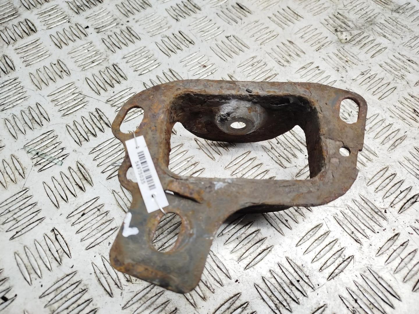 Кронштейн (сопут. товар)