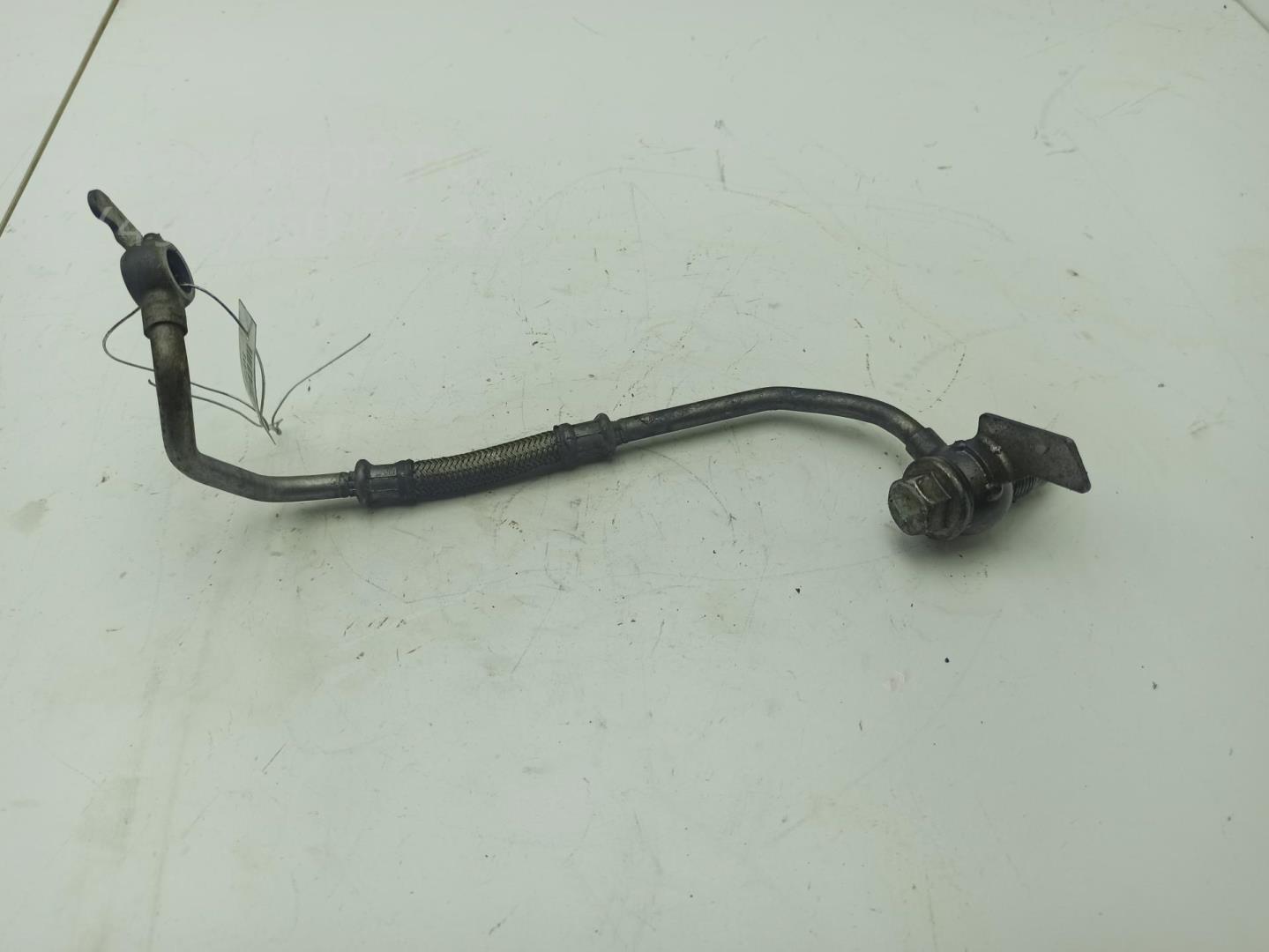 Трубка масляная