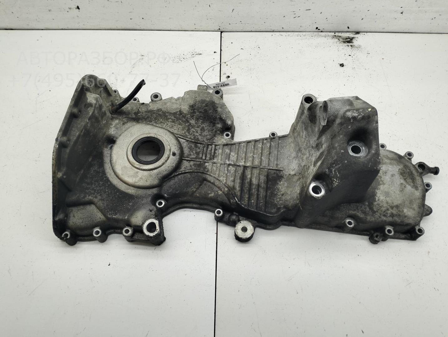 Крышка двигателя передняя