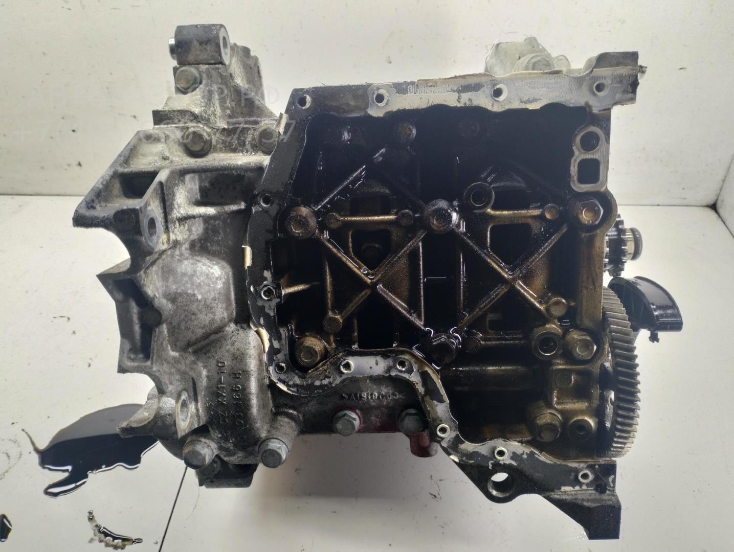 Блок двигателя