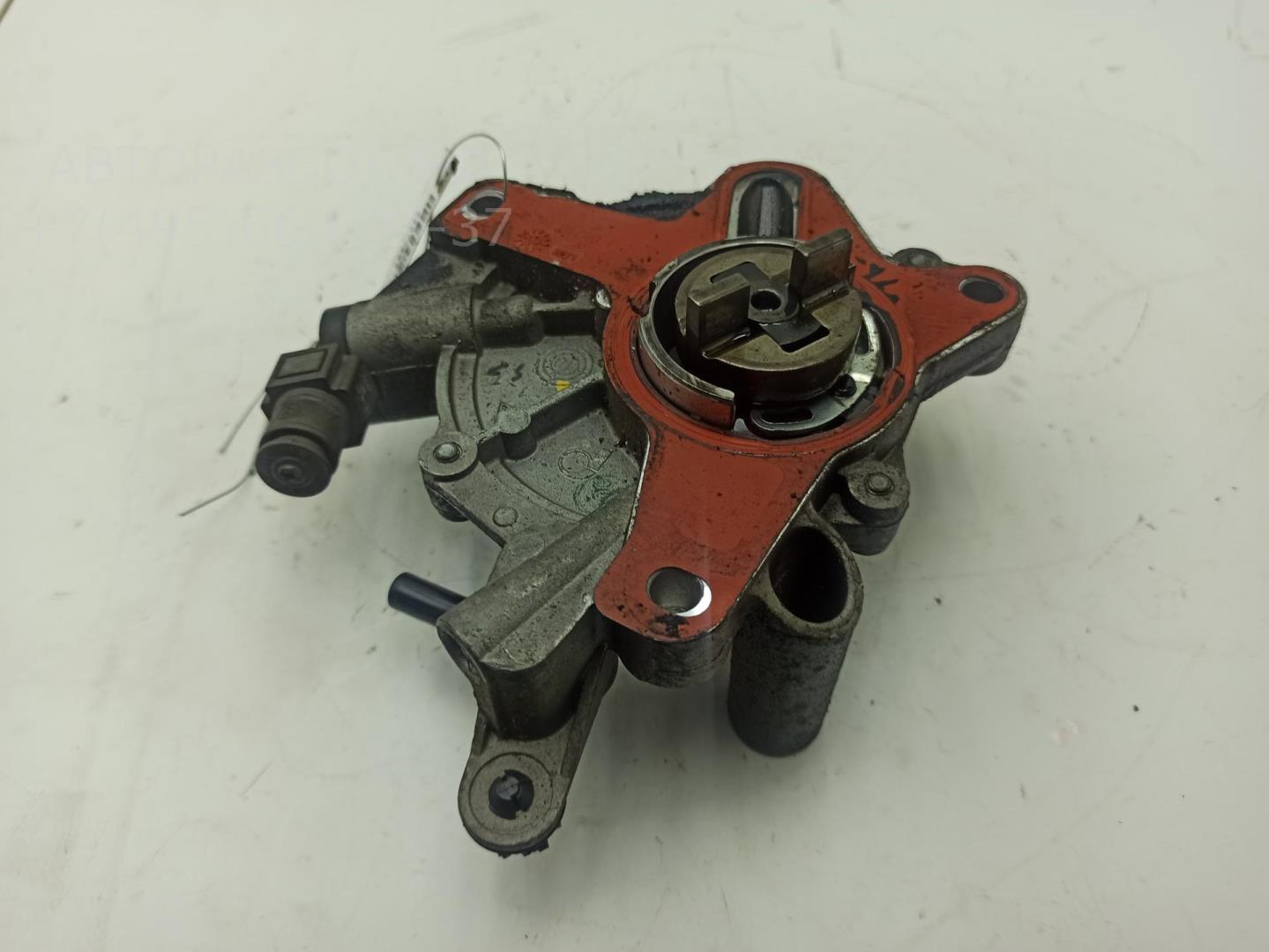 Насос вакуумный