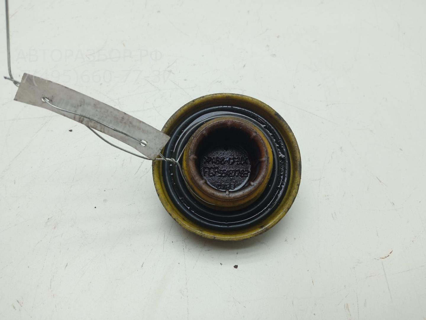 Крышка маслозаливной горловины