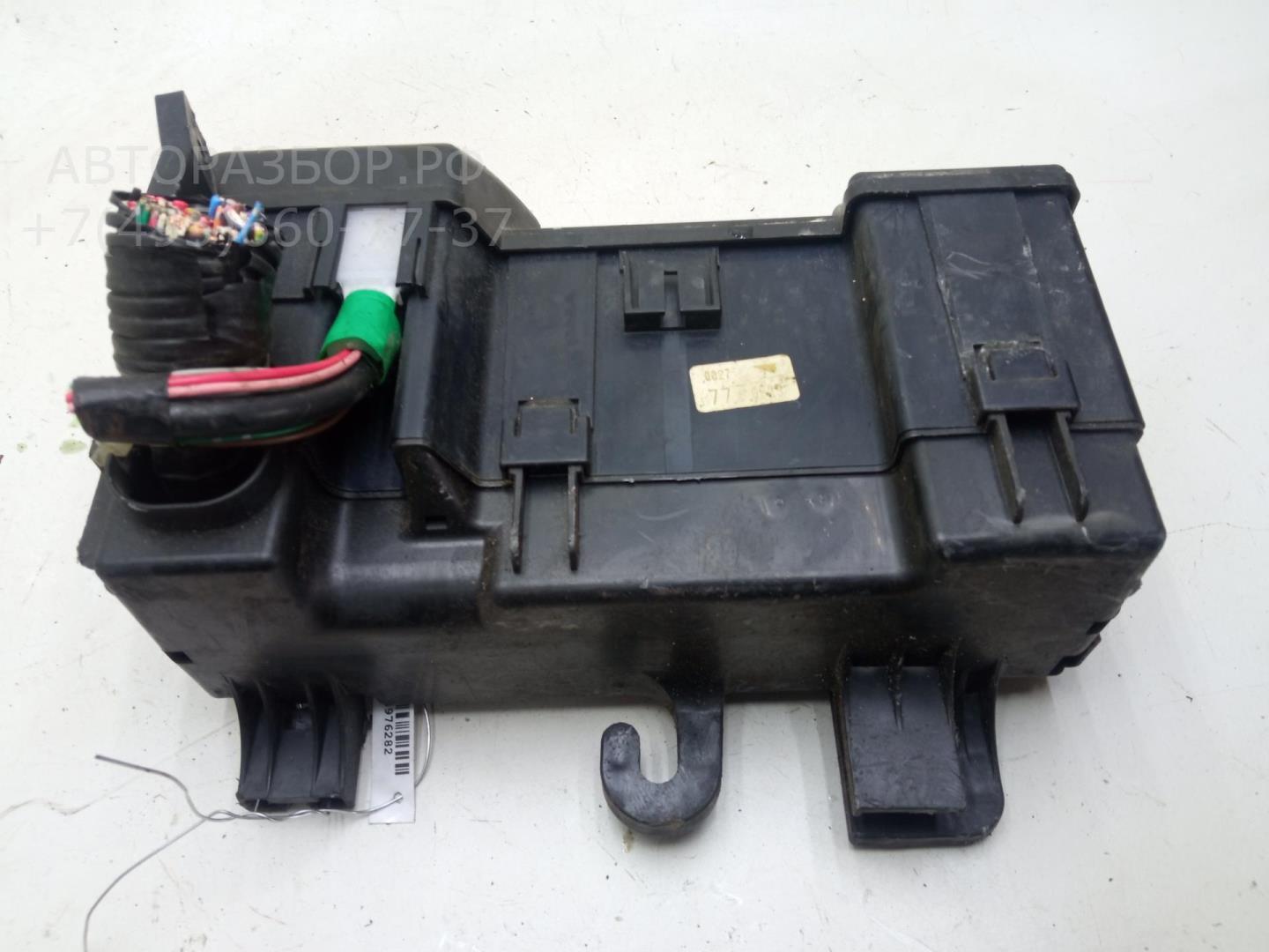 Блок предохранителей