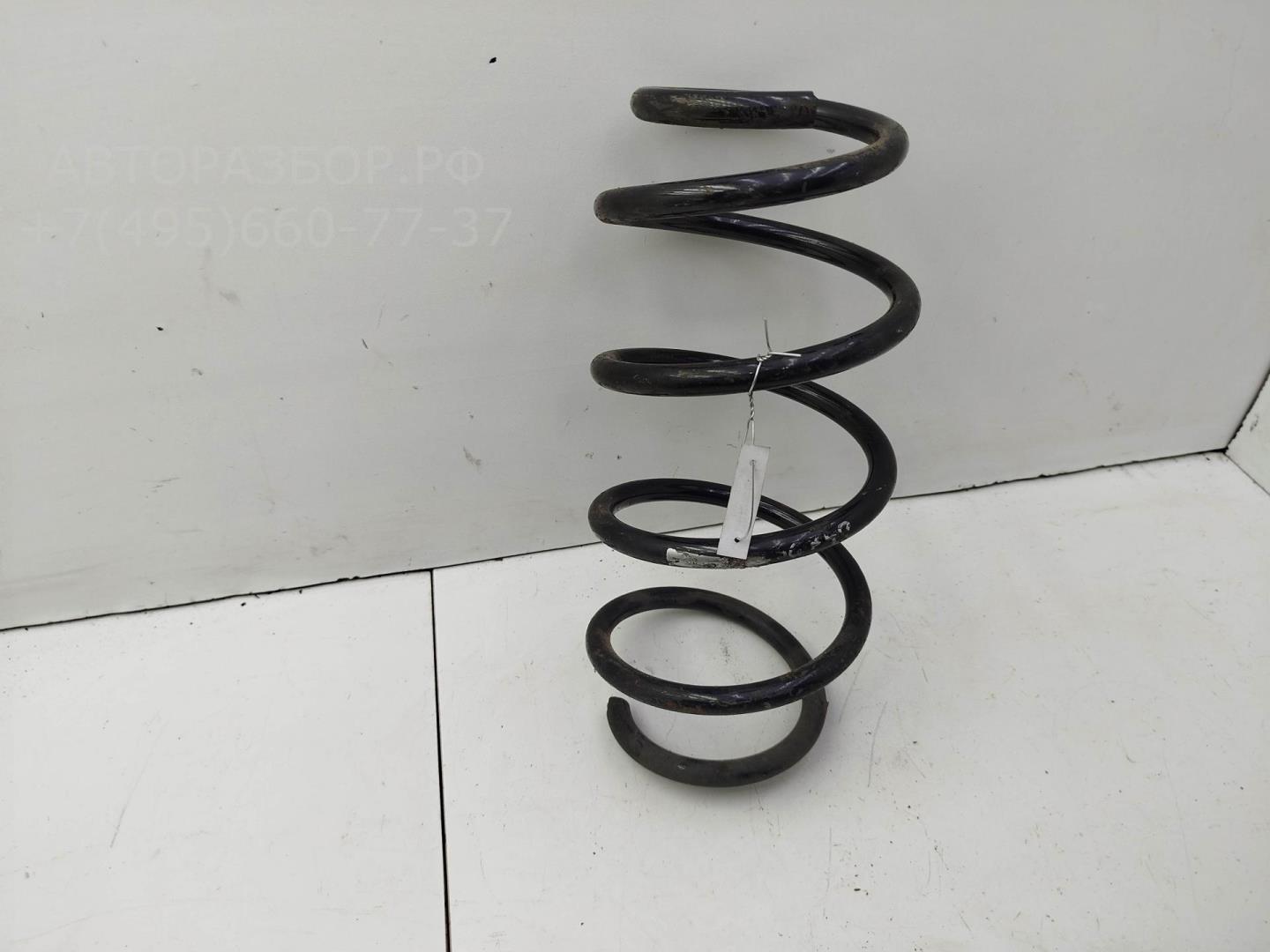 Пружина передняя