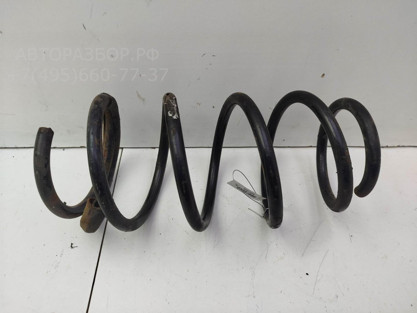 Пружина передняя