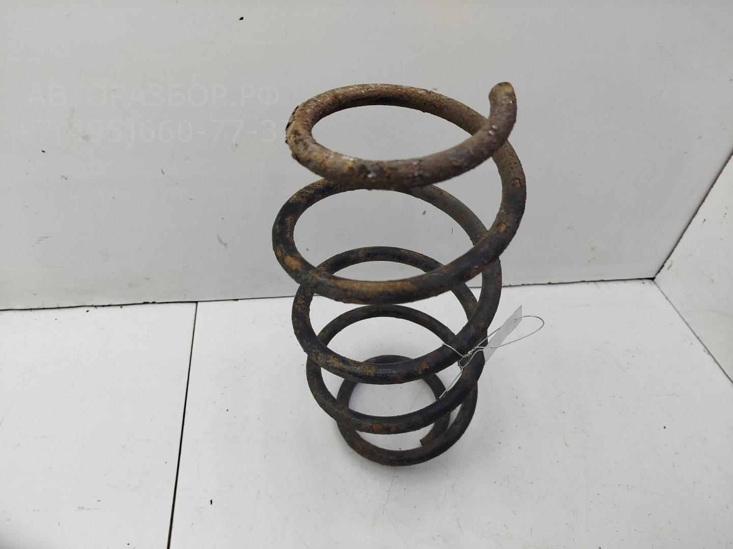 Пружина передняя