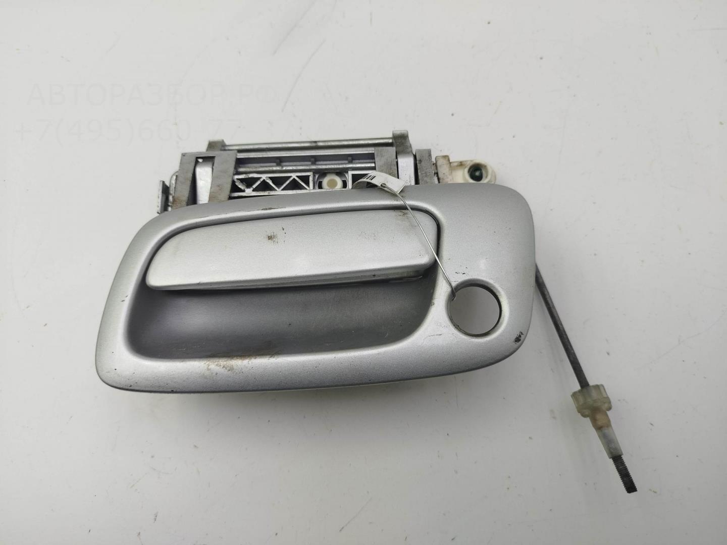 Ручка двери передней наружная левая