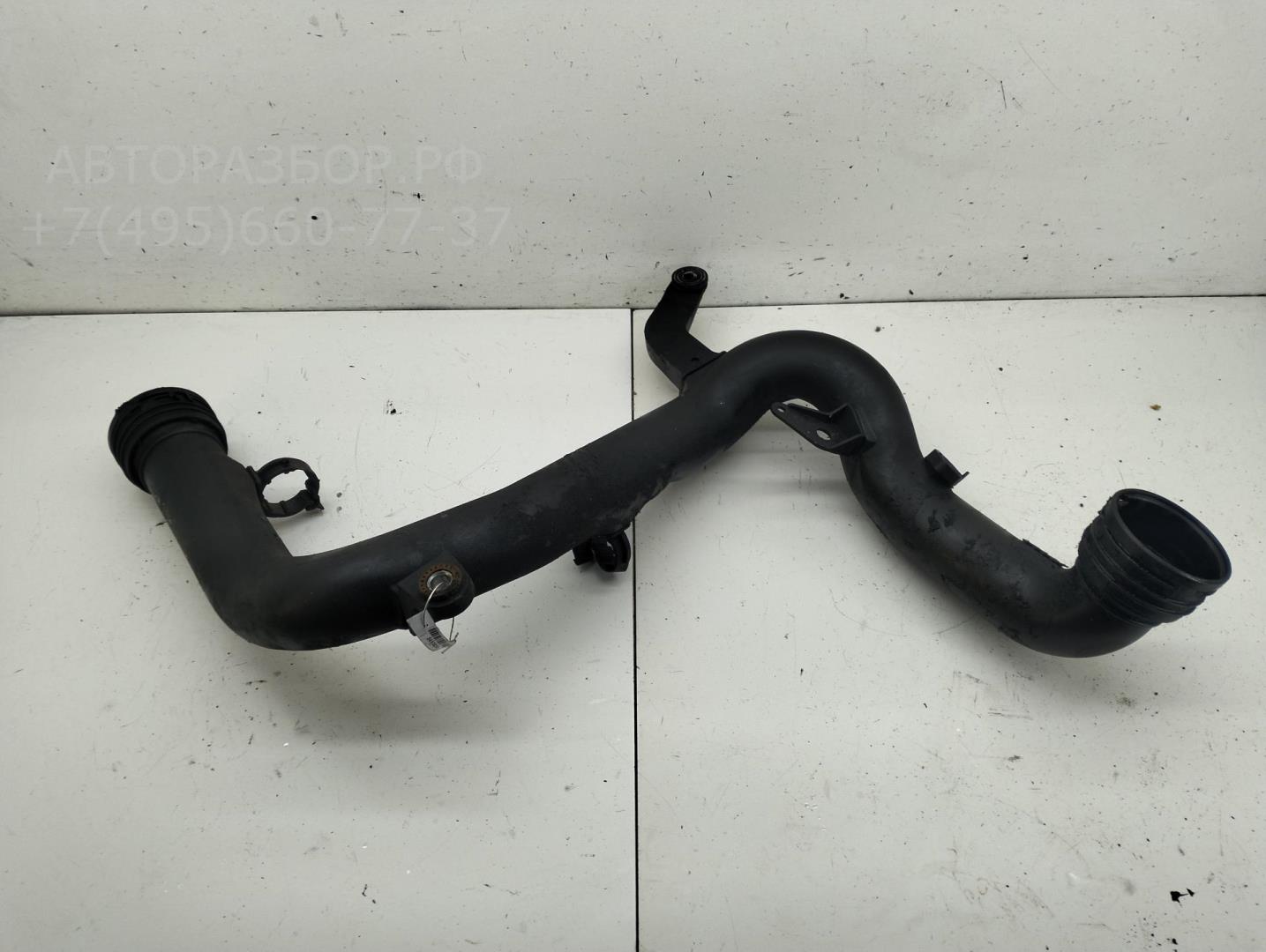 Патрубок интеркулера