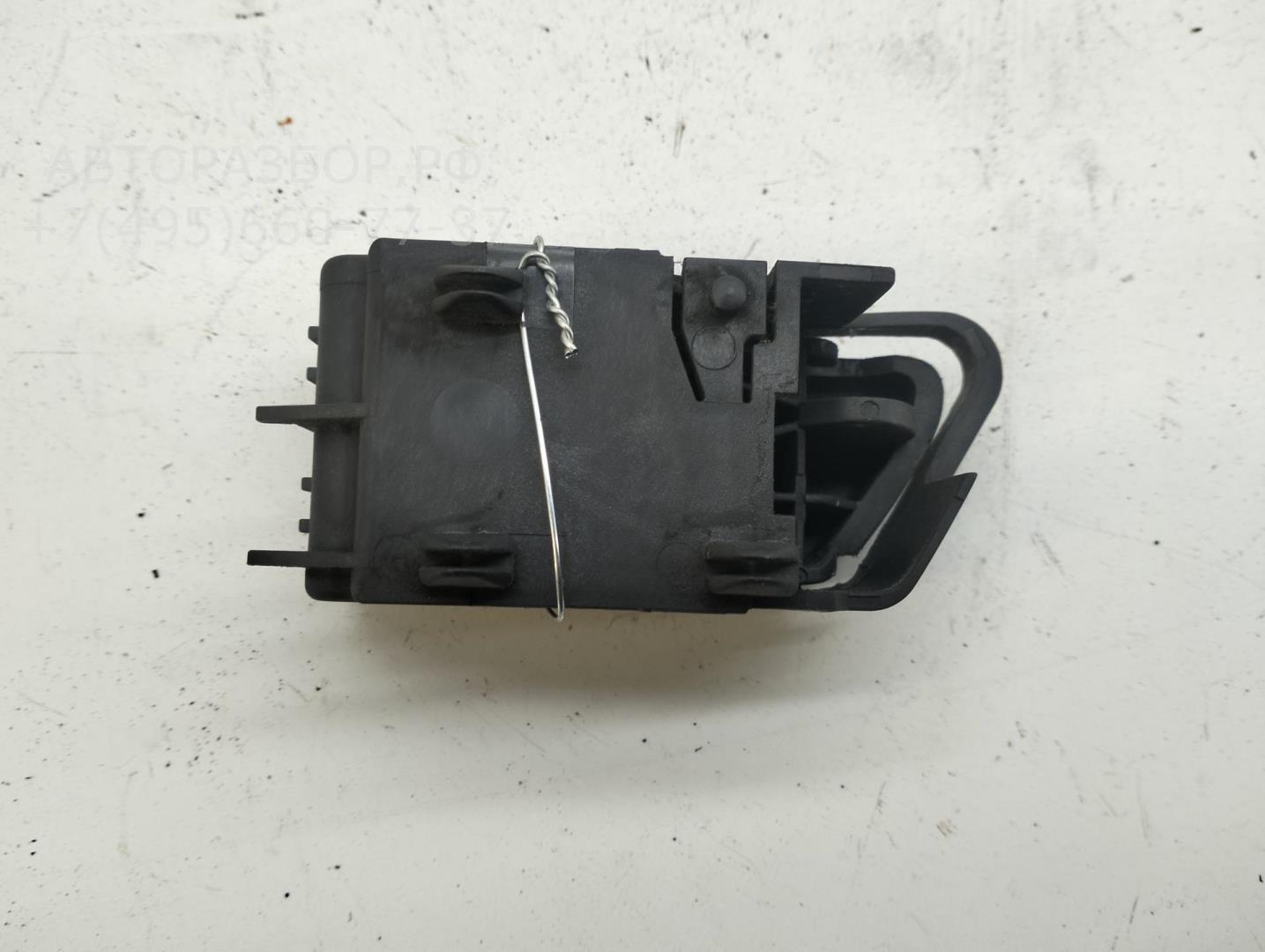 Ручка двери задней внутренняя правая