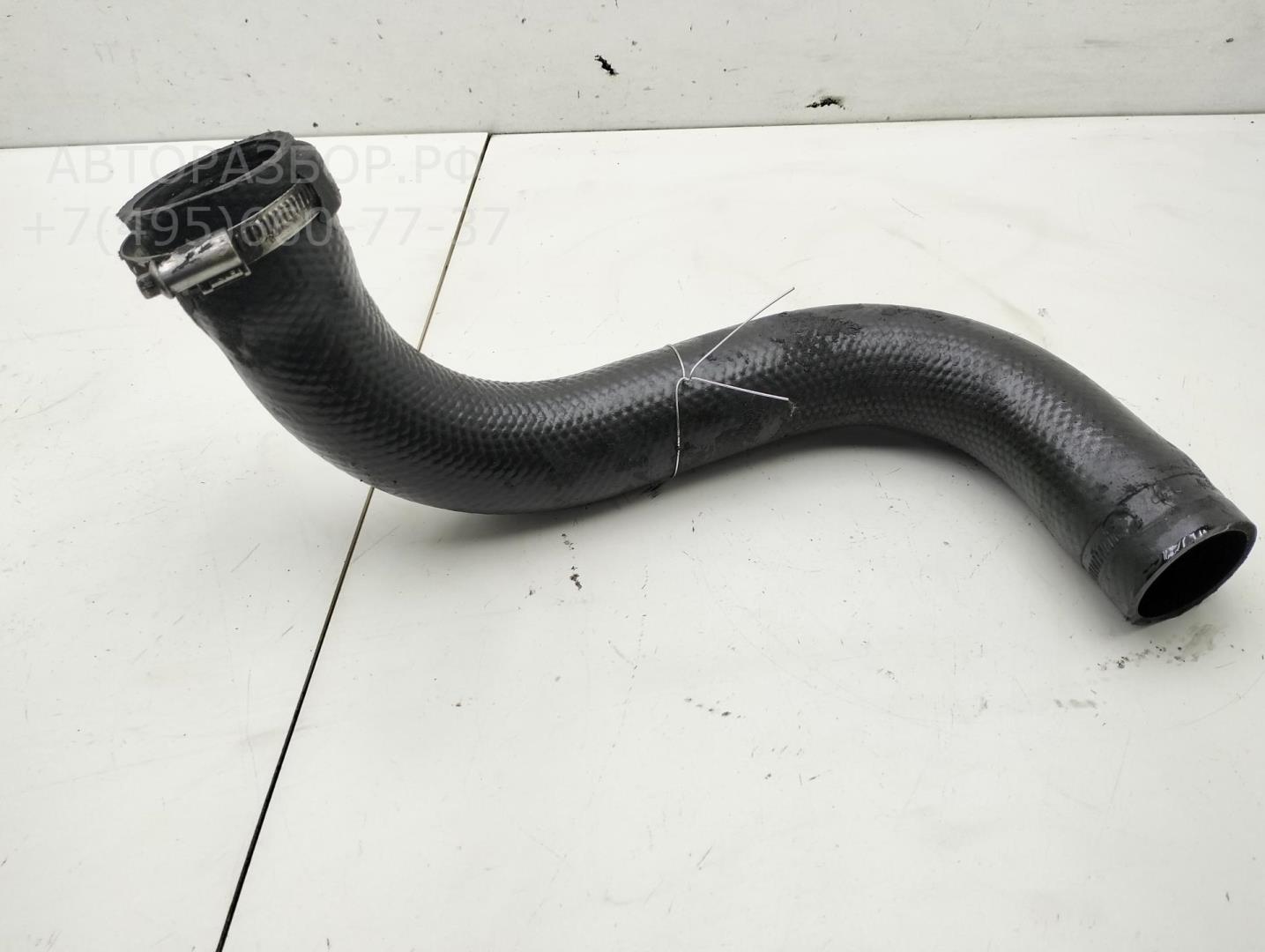 Патрубок интеркулера