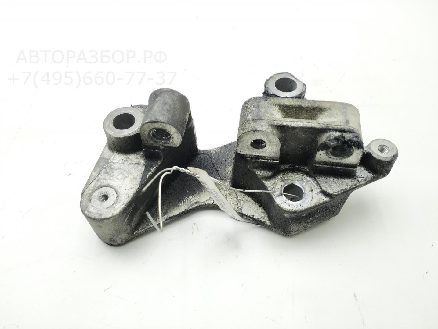 Кронштейн (сопут. товар)