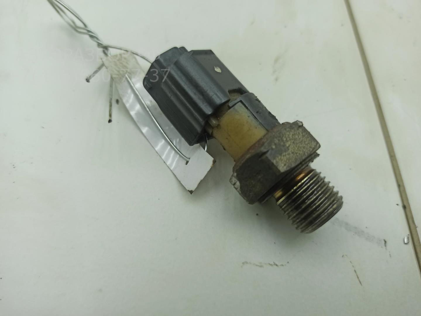 Датчик давления масла