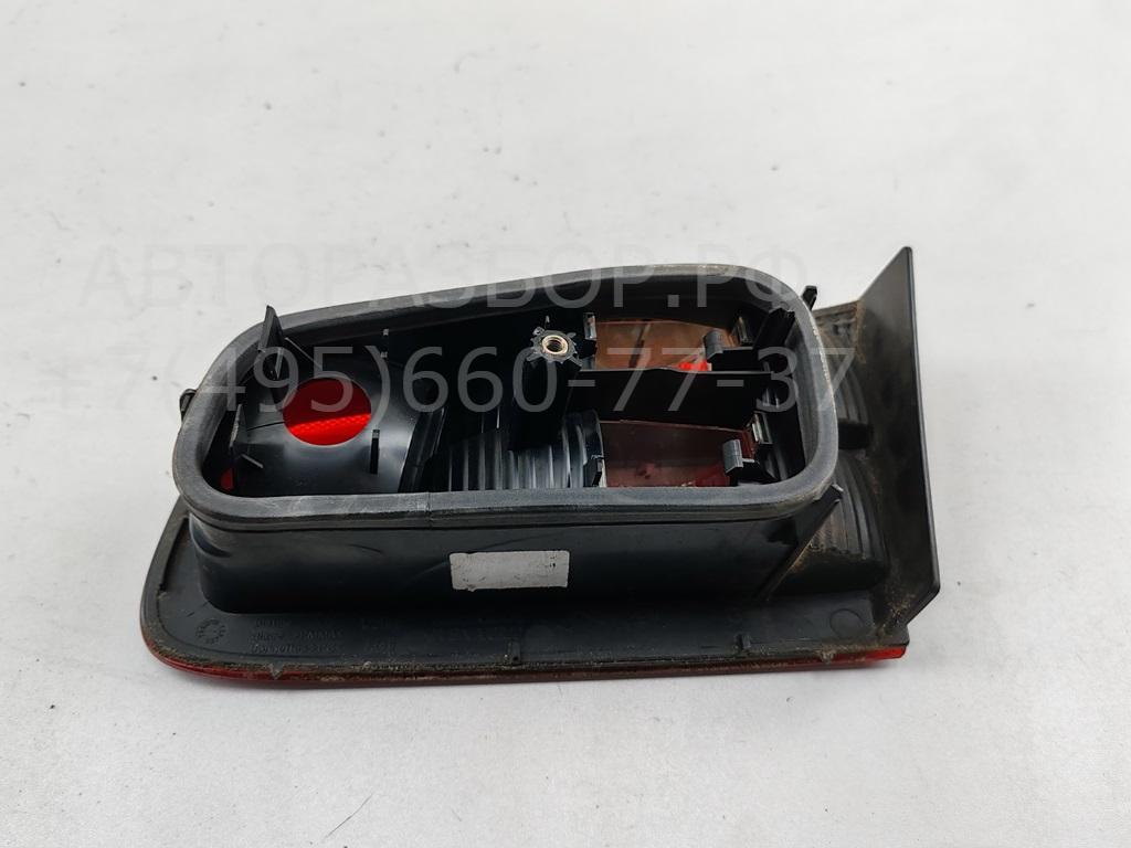 Фонарь задний внутренний левый