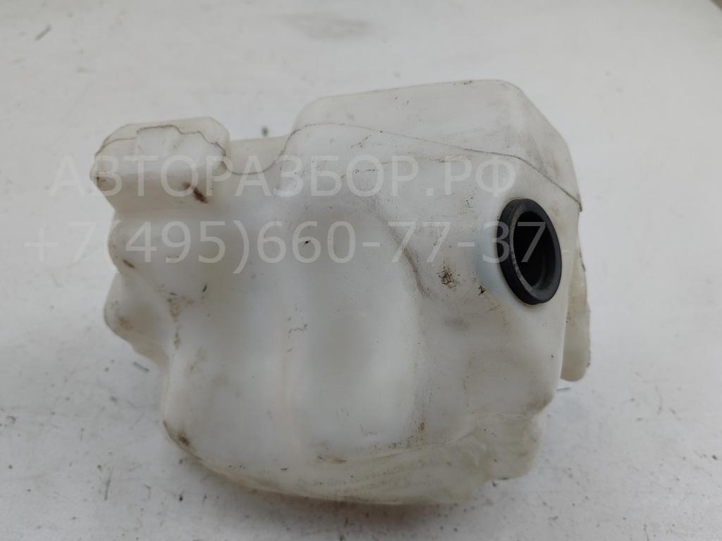 Бачок омывателя лобового стекла