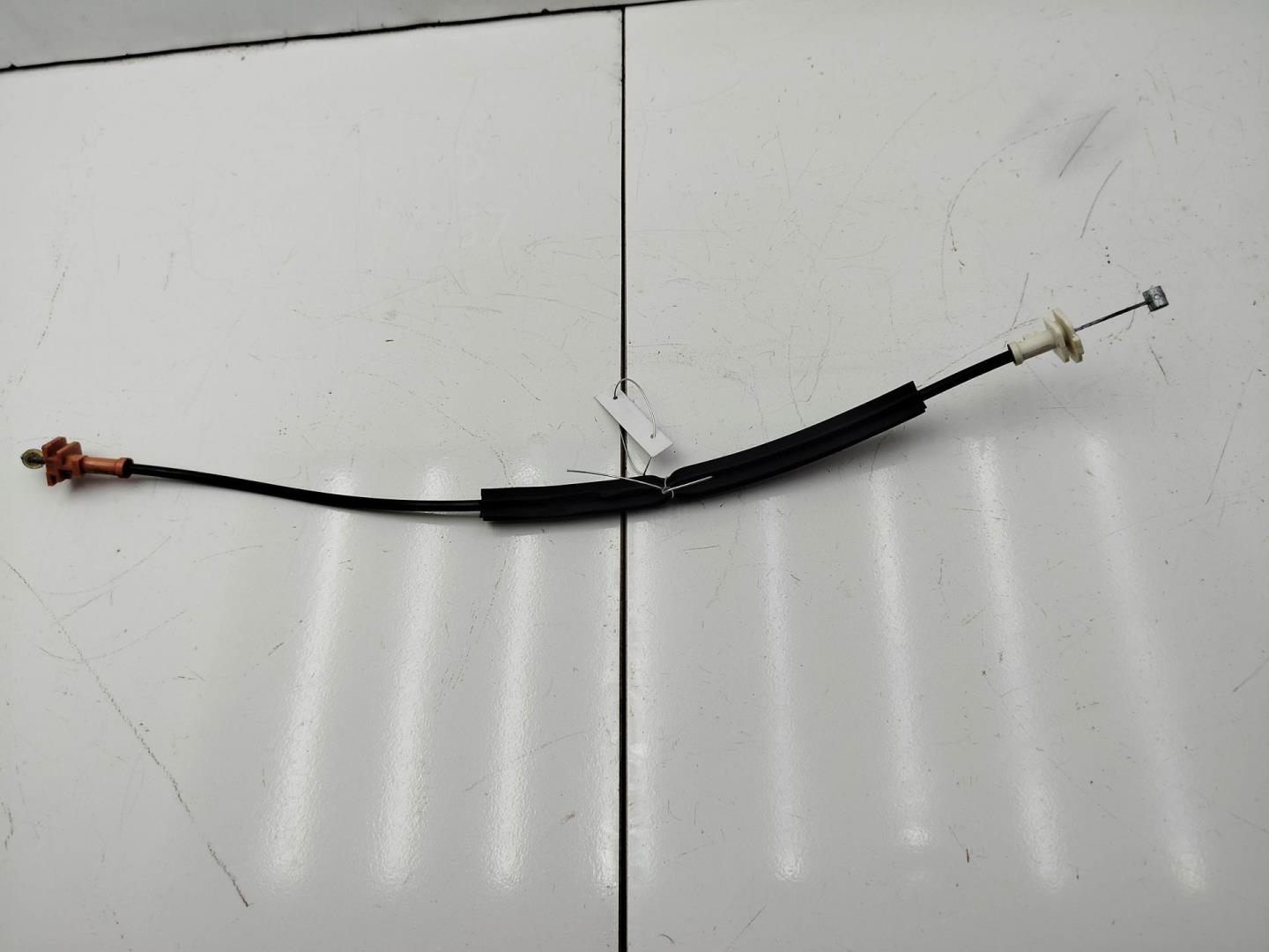 Трос открывания двери