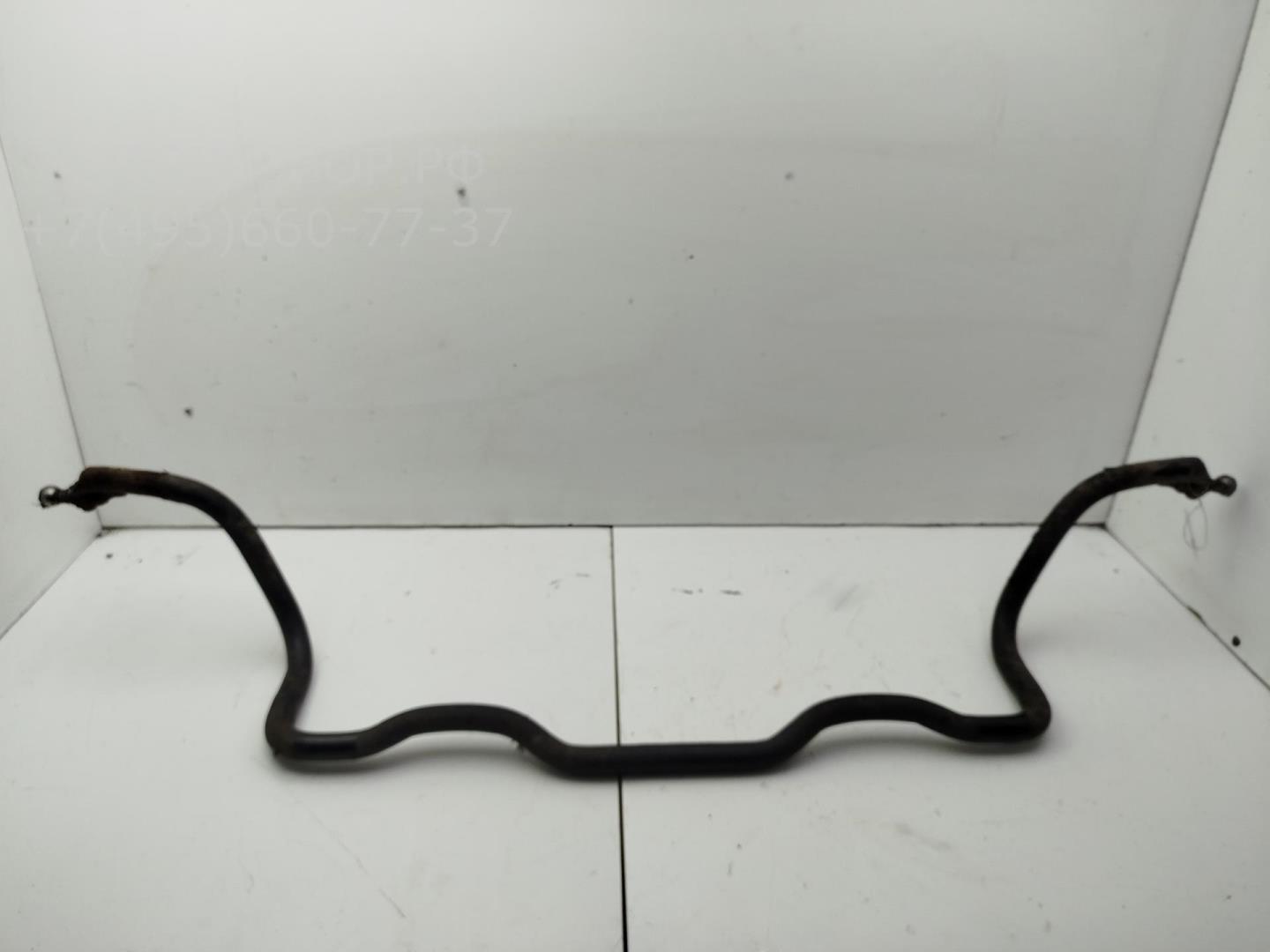 Стабилизатор передний