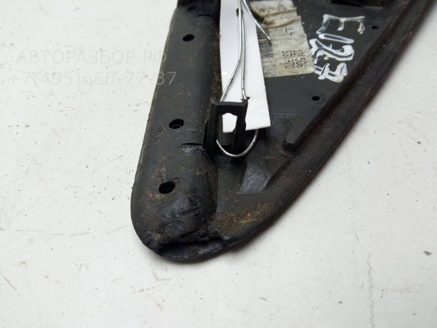 Накладка переднего крыла левого