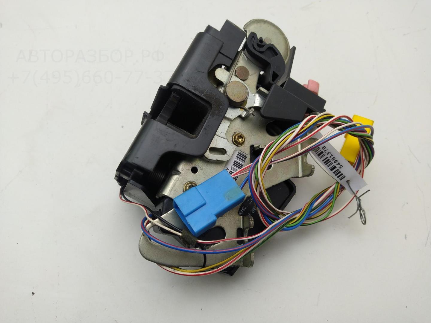 Замок двери передней левой