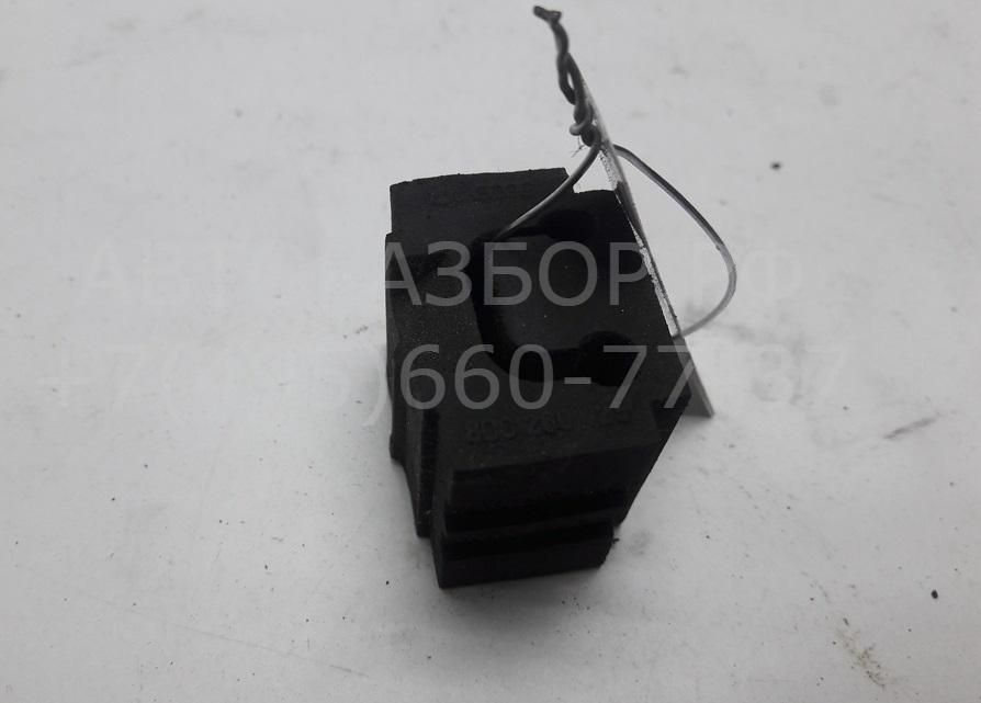 Кронштейн радиатора