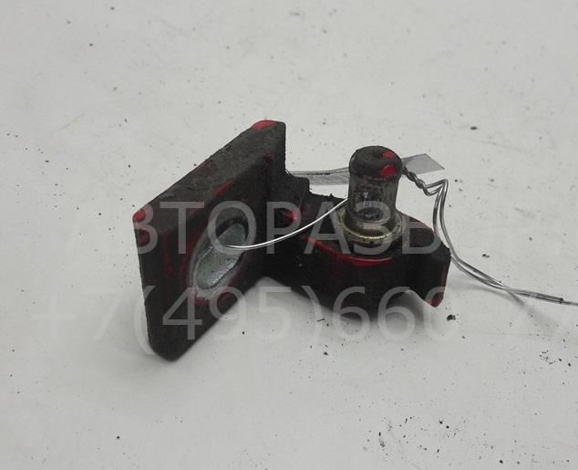 Петля двери