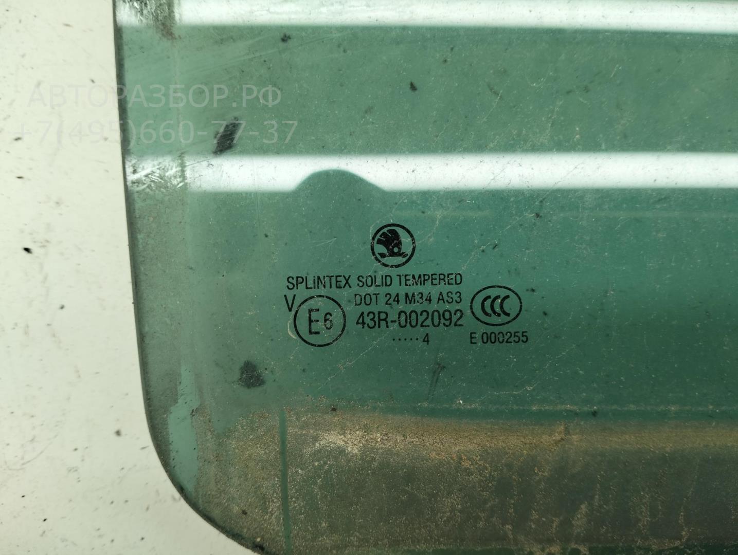 Стекло двери задней правой