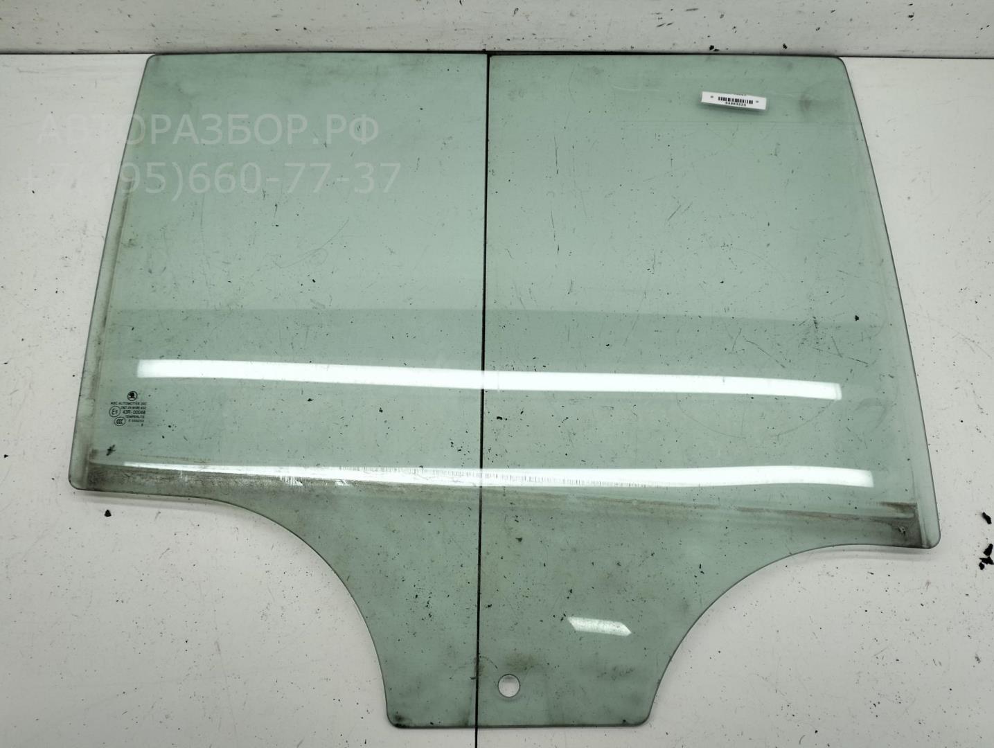 Стекло двери задней правой