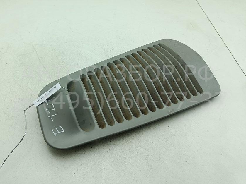 Обшивка багажника