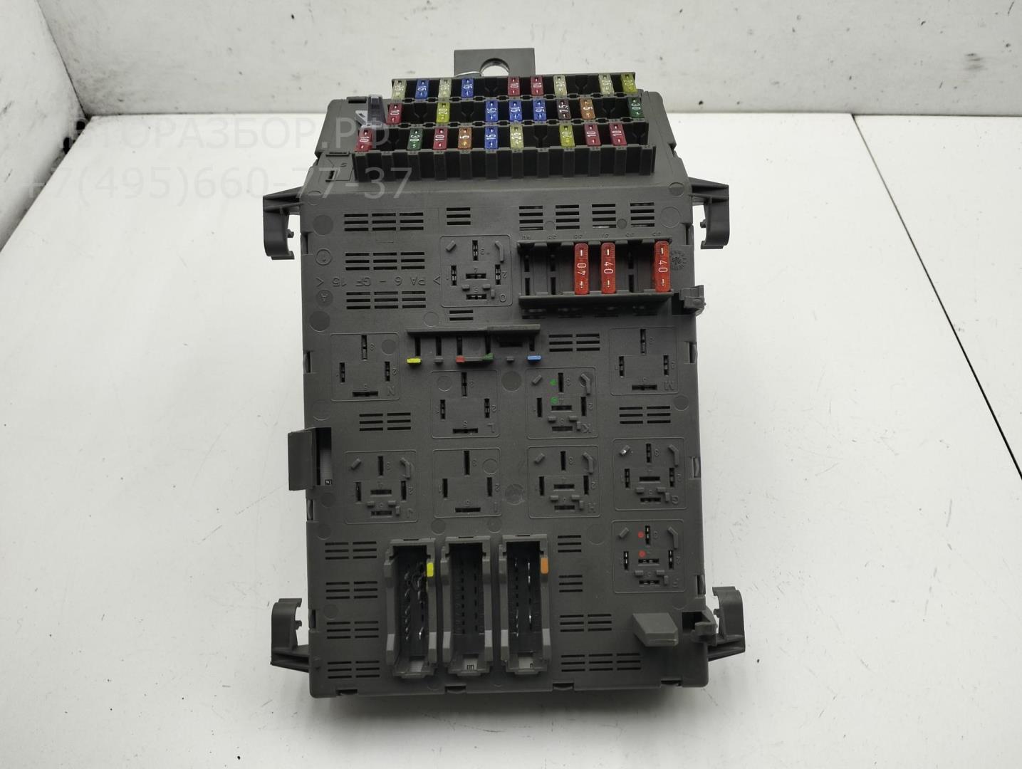 Блок предохранителей