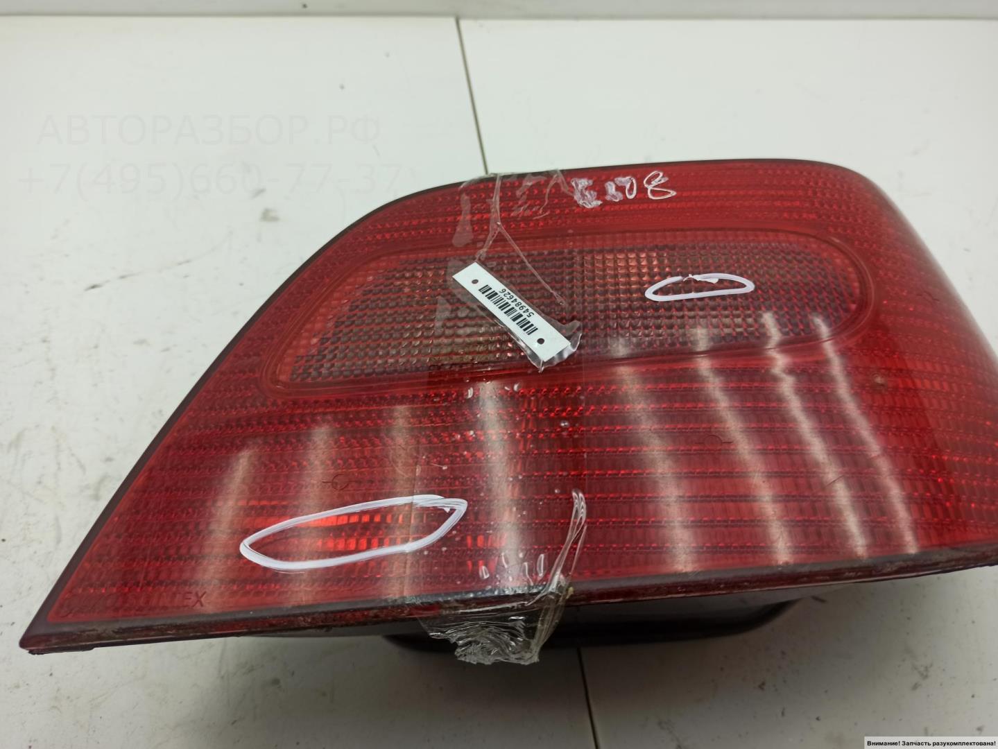 Фонарь задний правый
