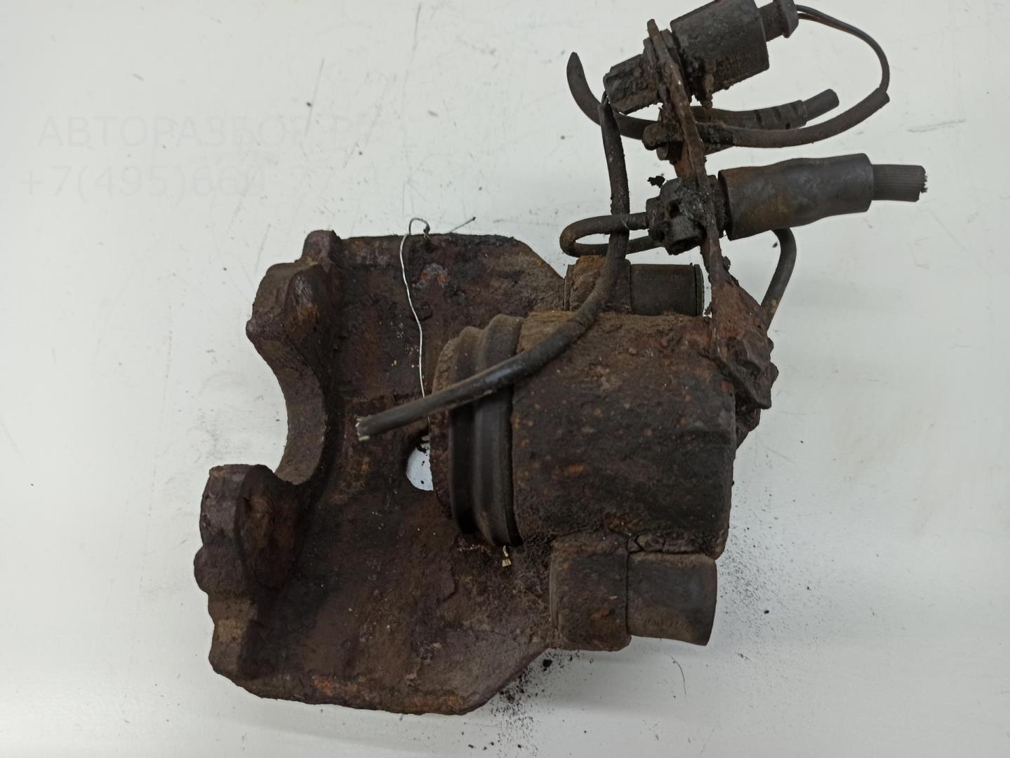 Суппорт передний правый