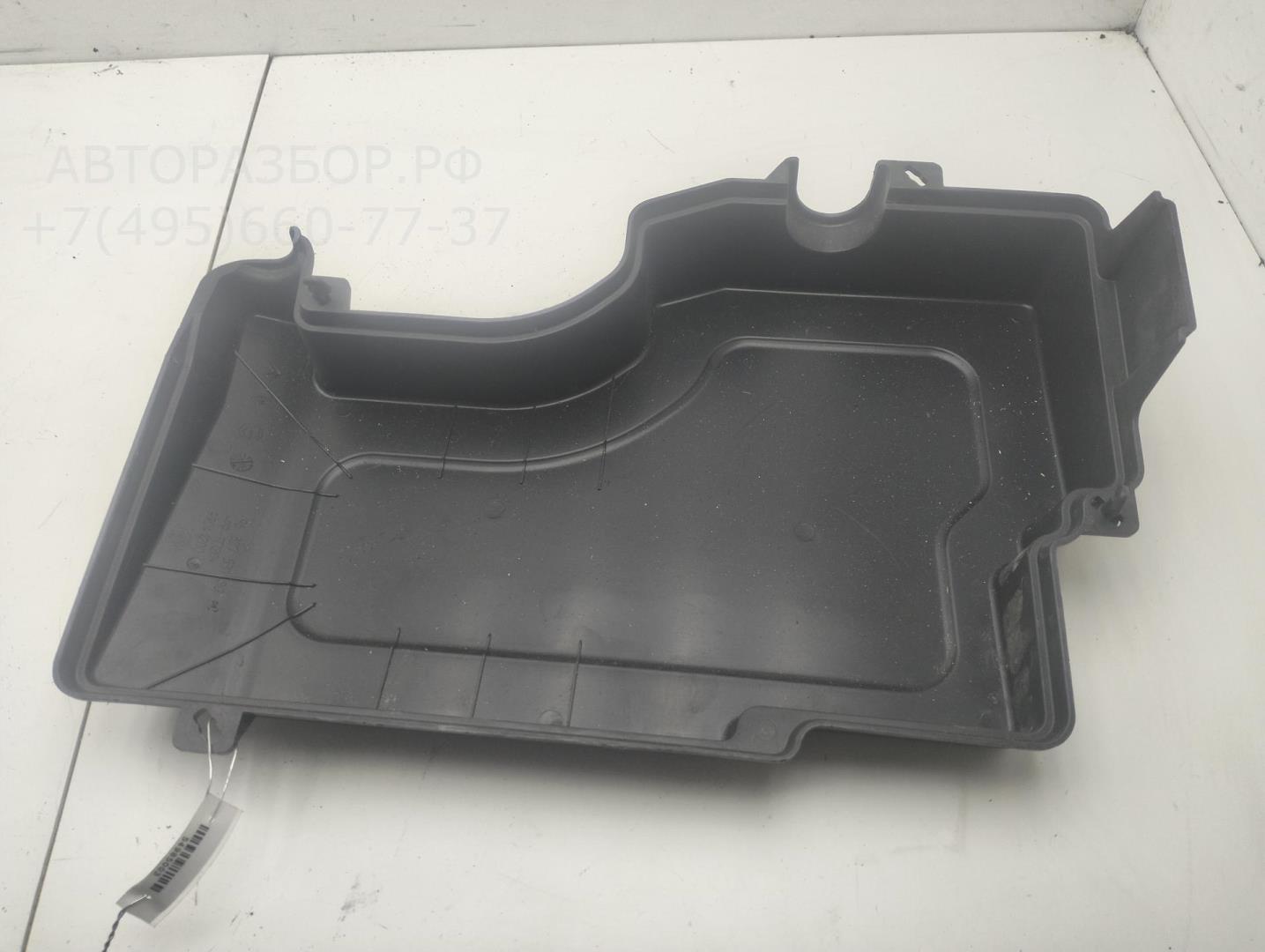 Крышка аккумулятора