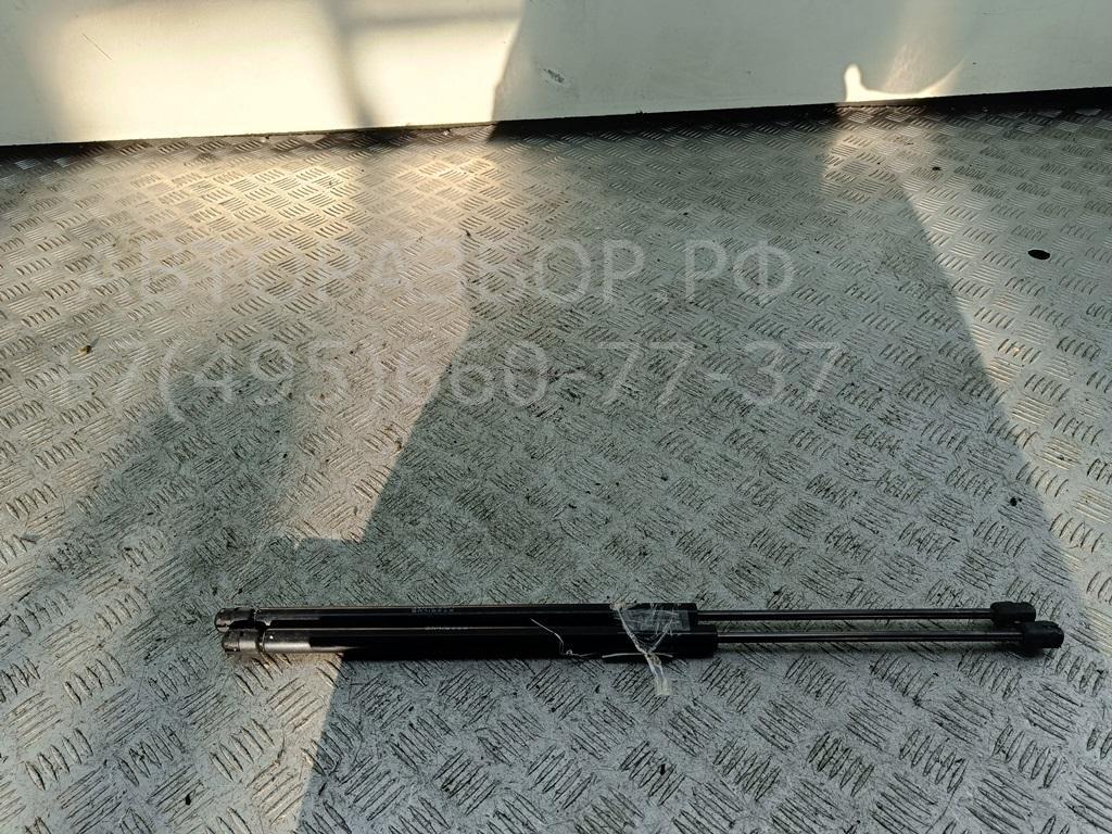 Амортизатор крышки багажника