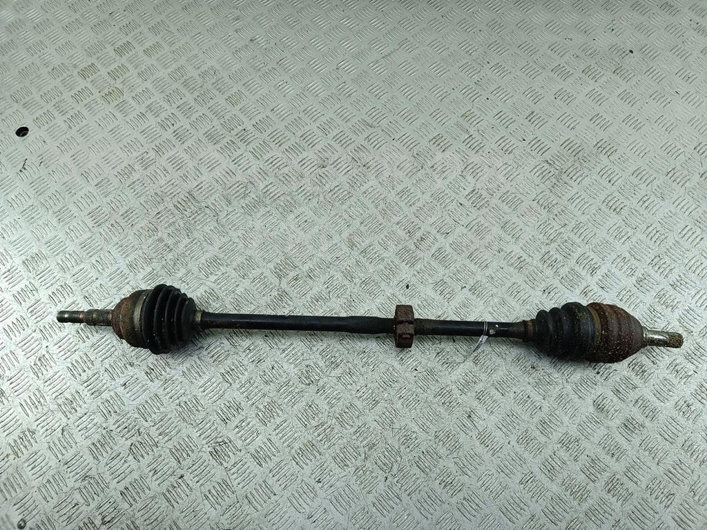 Полуось передняя правая
