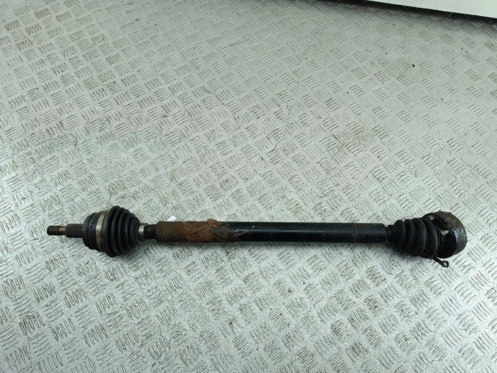 Полуось передняя правая