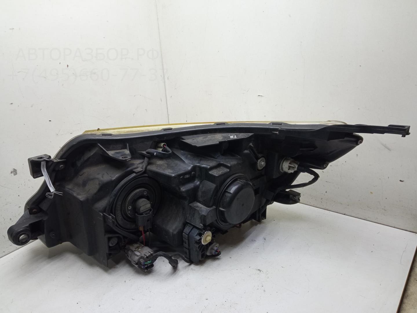 Фара правая