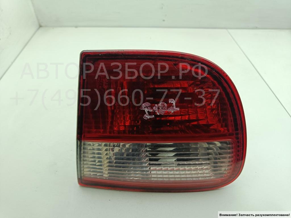 Фонарь задний внутренний правый