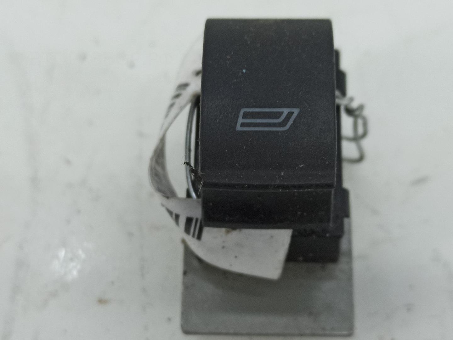 Кнопка стеклоподъемника