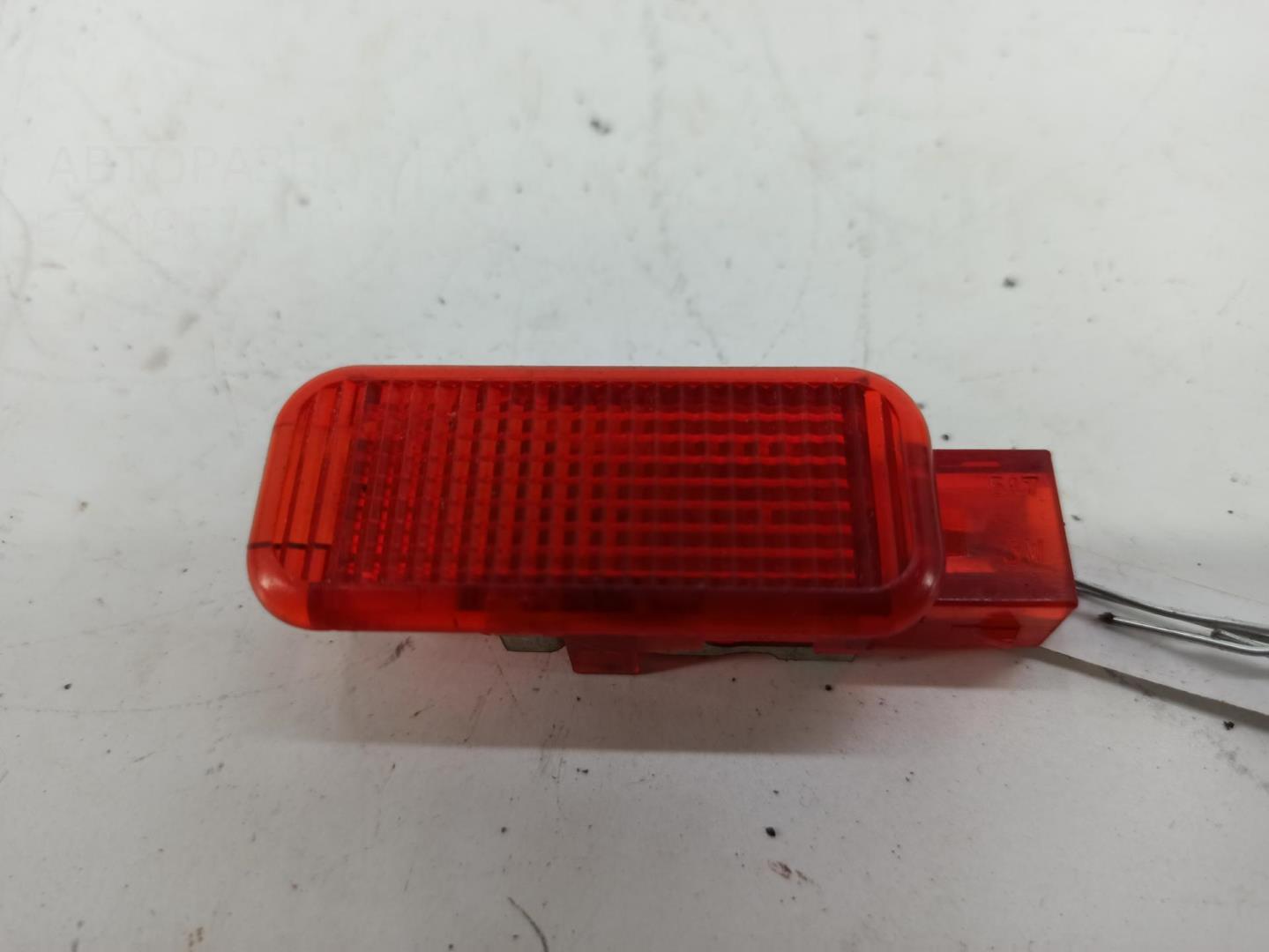 Плафон салонный