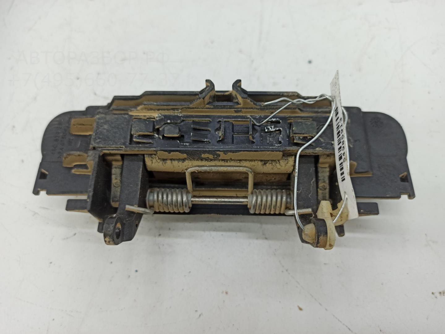 Ручка двери задней наружная левая