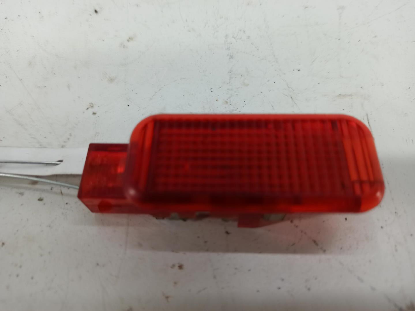 Плафон салонный