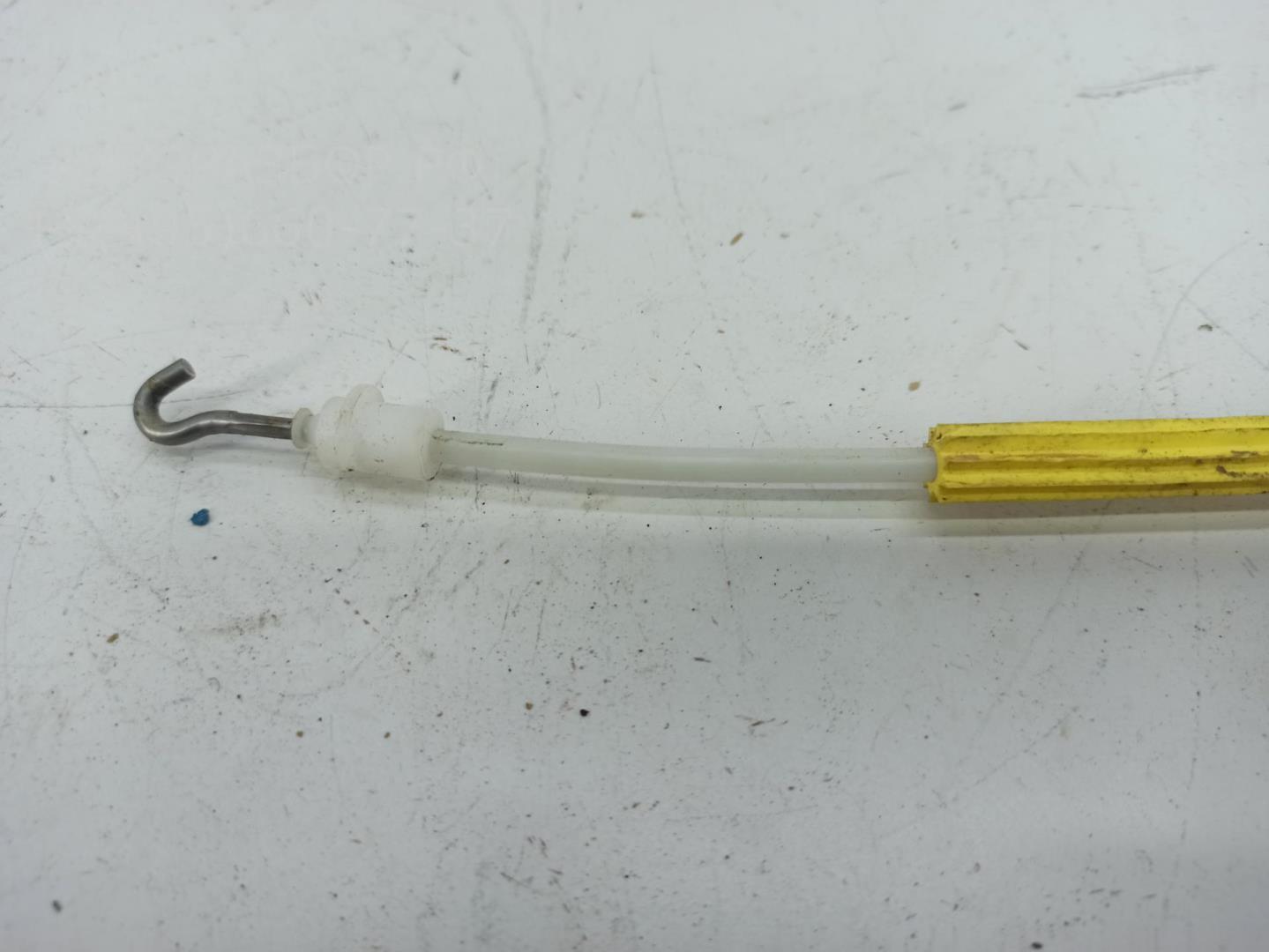 Трос открывания двери