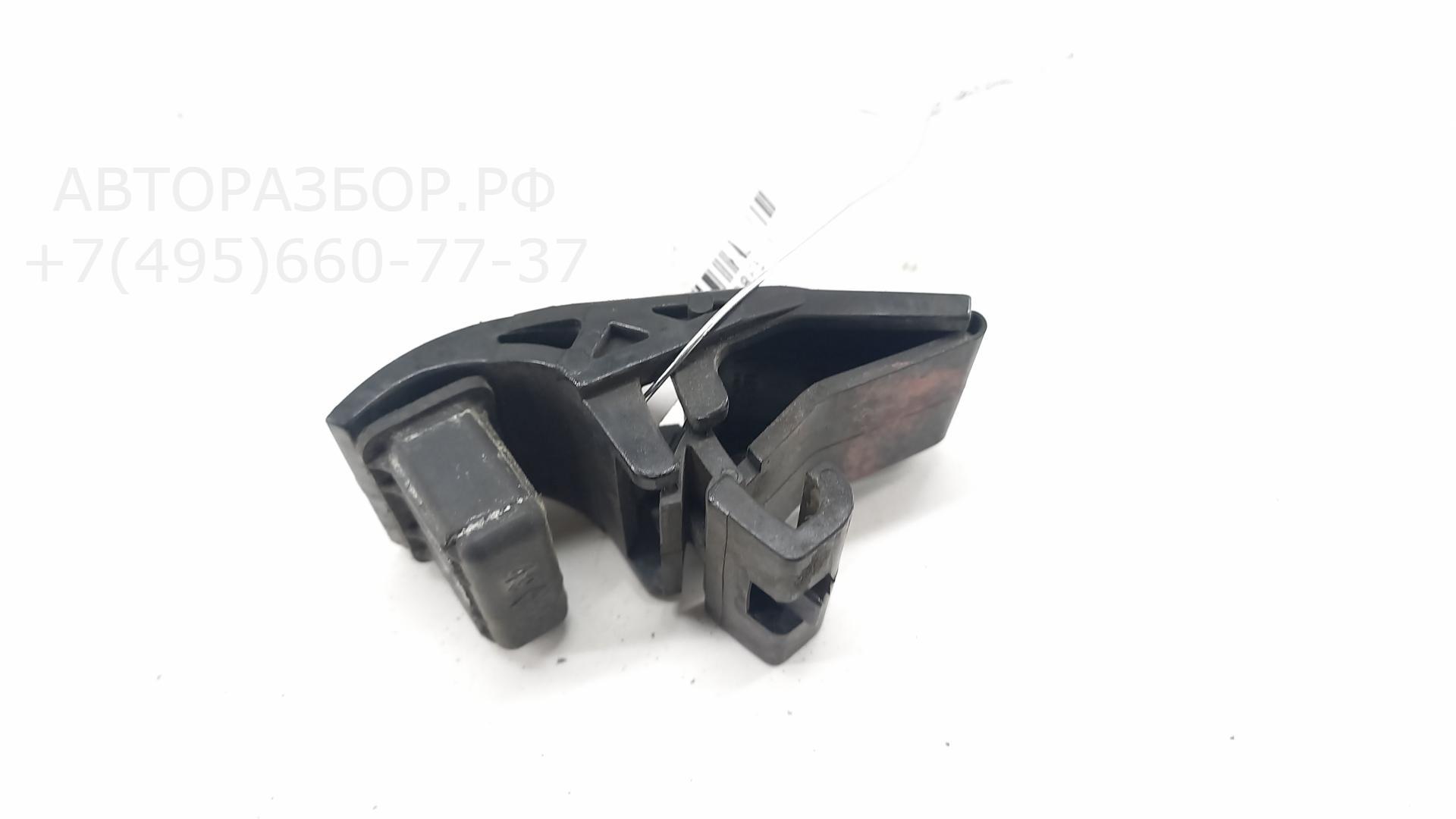 Кронштейн радиатора