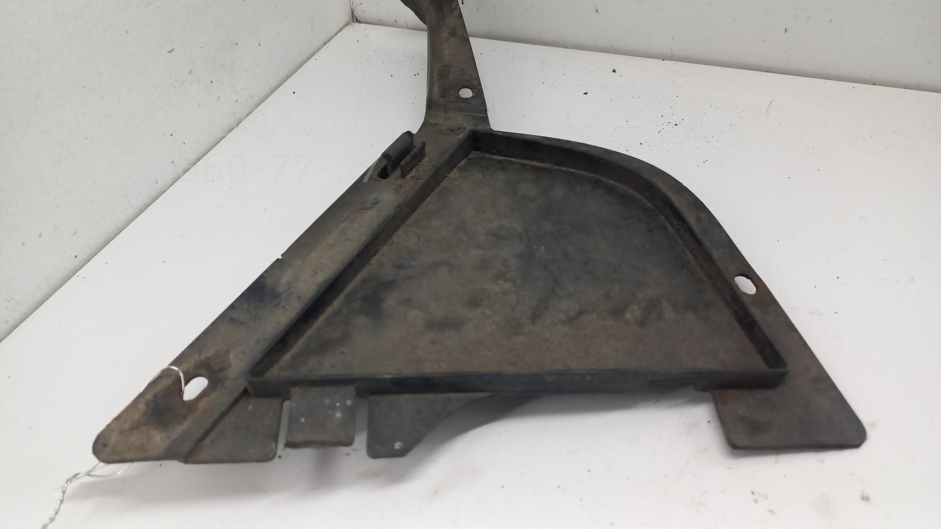 Локер передний левый