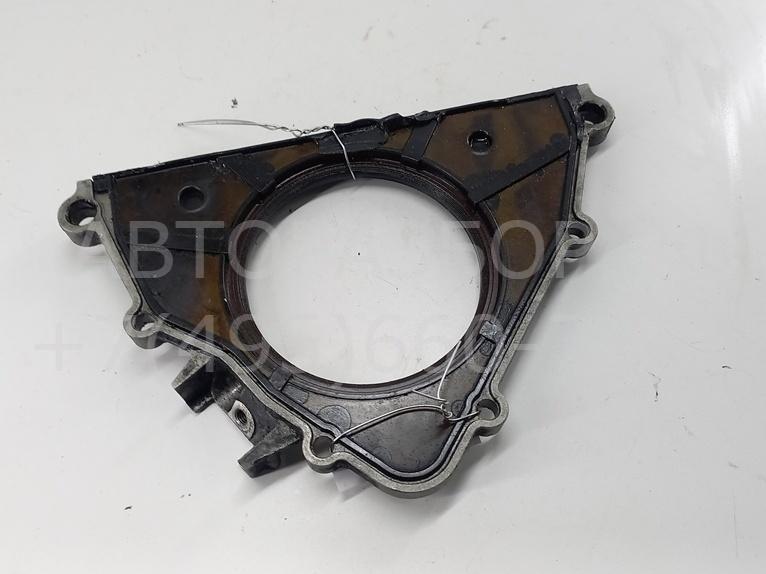 Крышка двигателя