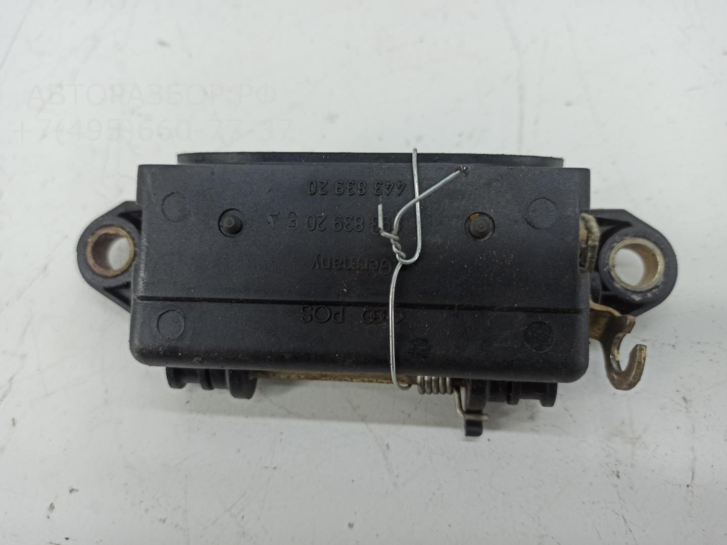 Ручка двери задней наружная левая