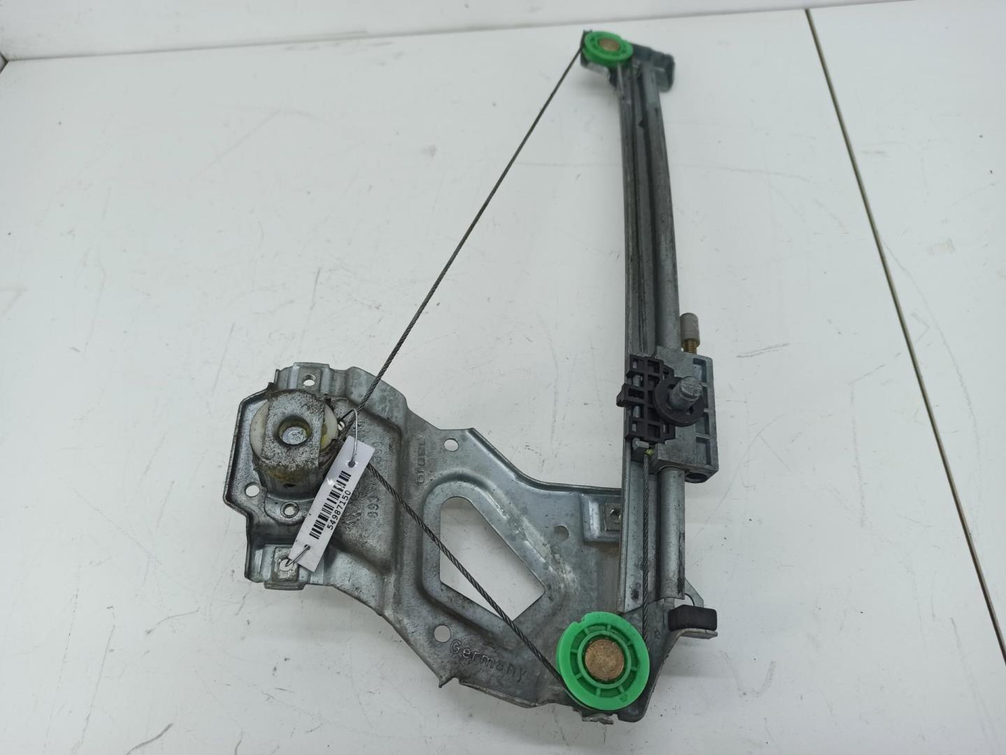 Стеклоподъемник механ. задний левый