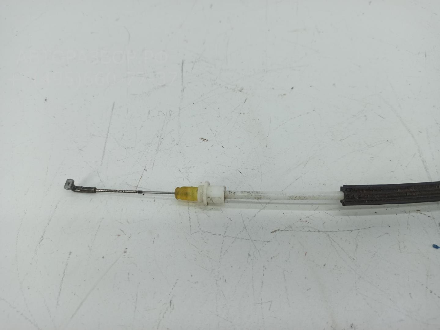 Трос открывания двери