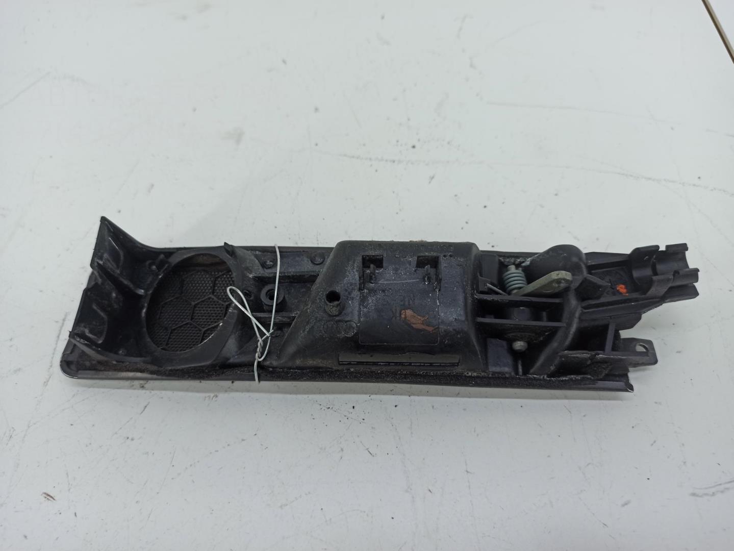 Ручка двери задней внутренняя правая