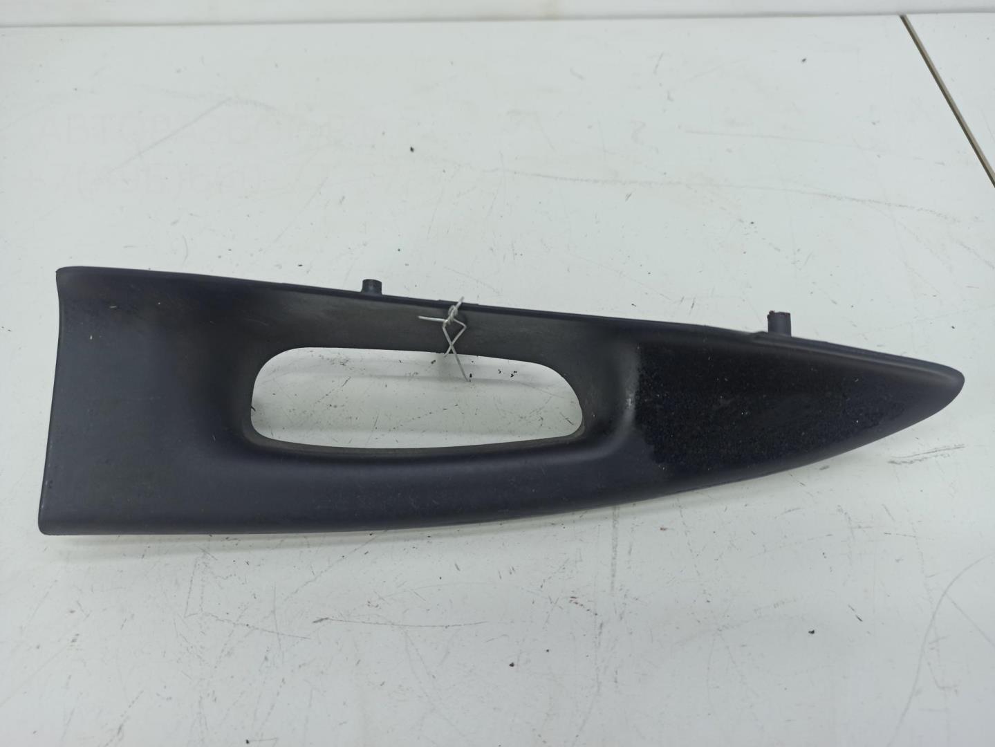 Ручка двери задней внутренняя левая