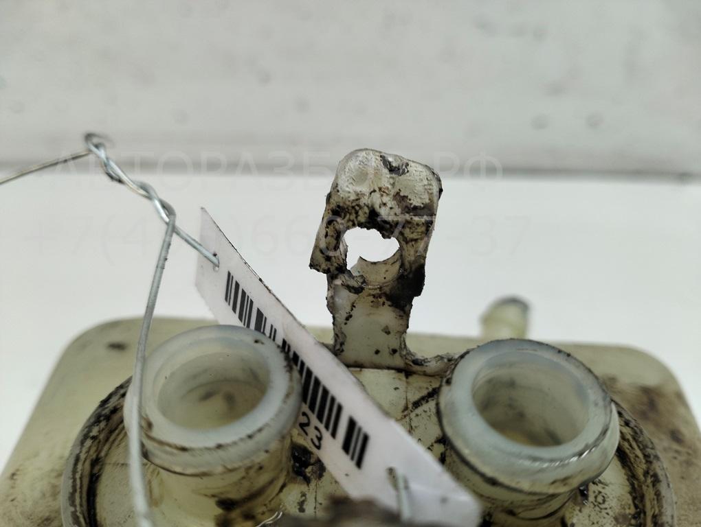 Бачок главного тормозного цилиндра